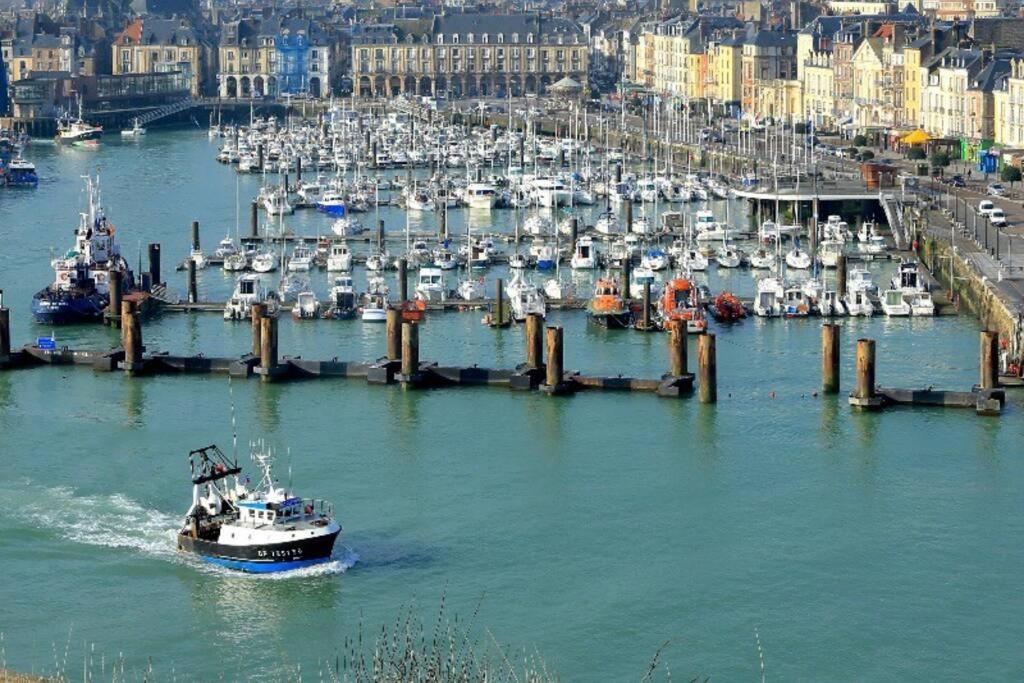 Appartement Centre Ville De Dieppe Eksteriør bilde